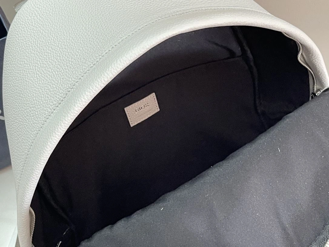 Effortless Mens Christian Dior Backpacks 92119