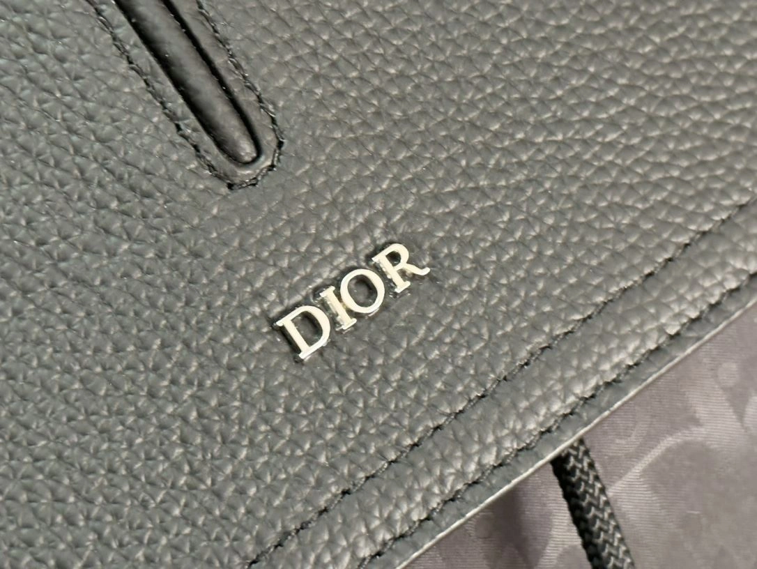 Mens Christian Dior Backpacks FashionForward 92113