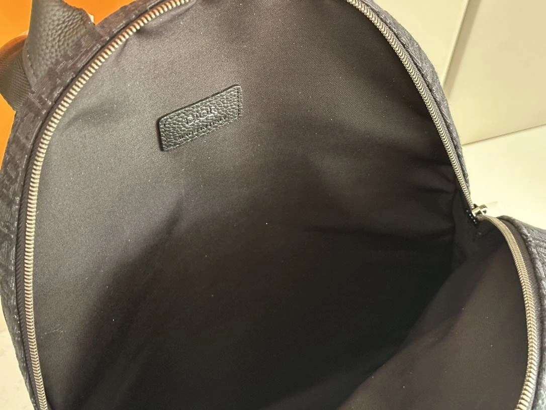 Mens Christian Dior Backpacks Efficient 92144