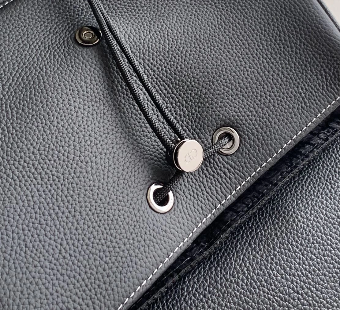 Refined Mens Christian Dior Backpacks 92089