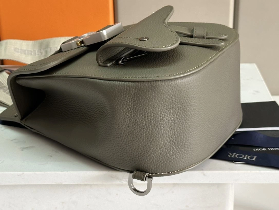 Mens Christian Dior Backpacks Resilient 92069