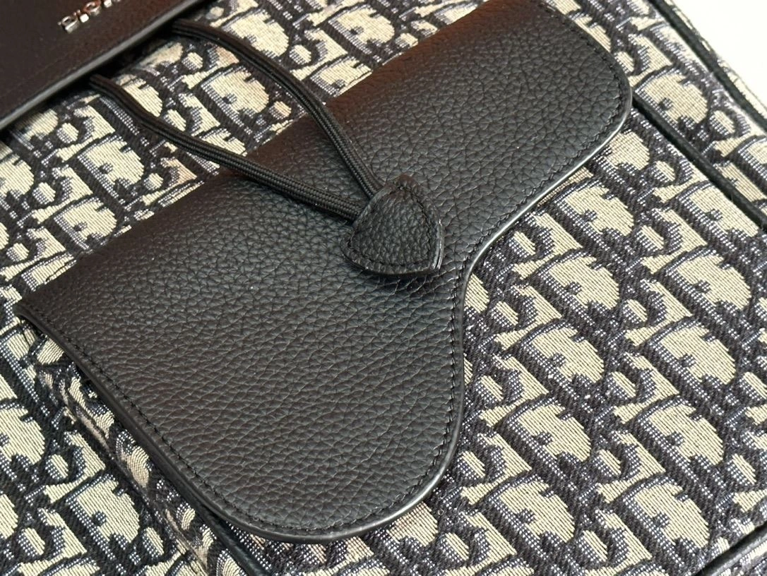 Sustainable Mens Christian Dior Backpacks 92082