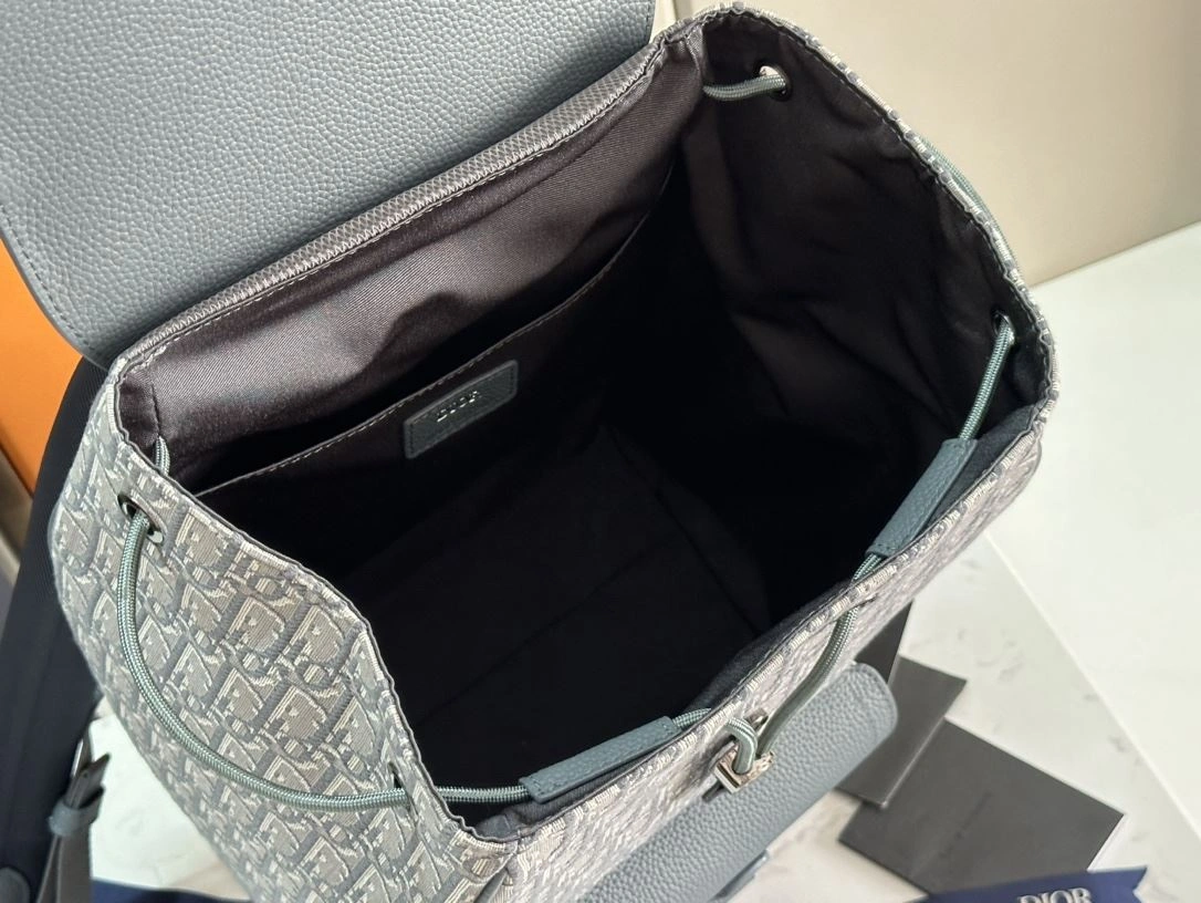 Stretchable Mens Christian Dior Backpacks 92060
