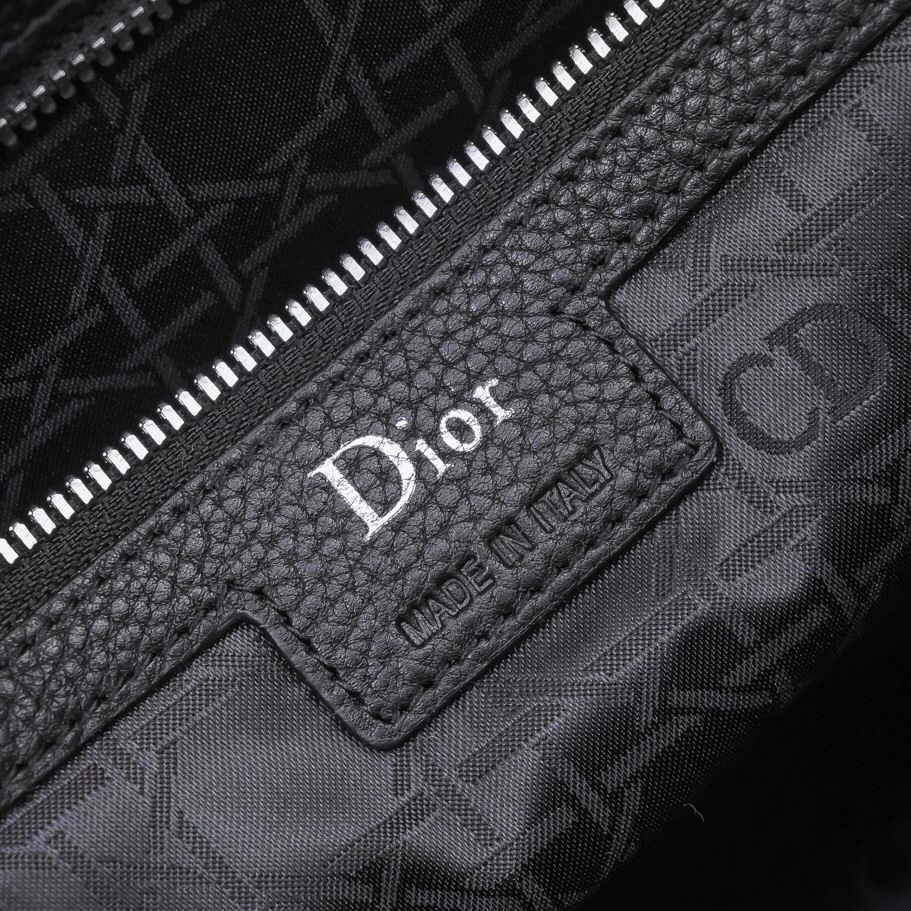 ModernLook Mens Christian Dior Briefcases 91072