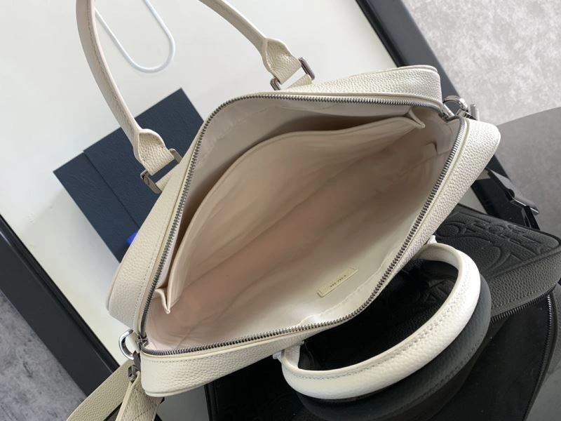 ModernLook Mens Christian Dior Briefcases 70151