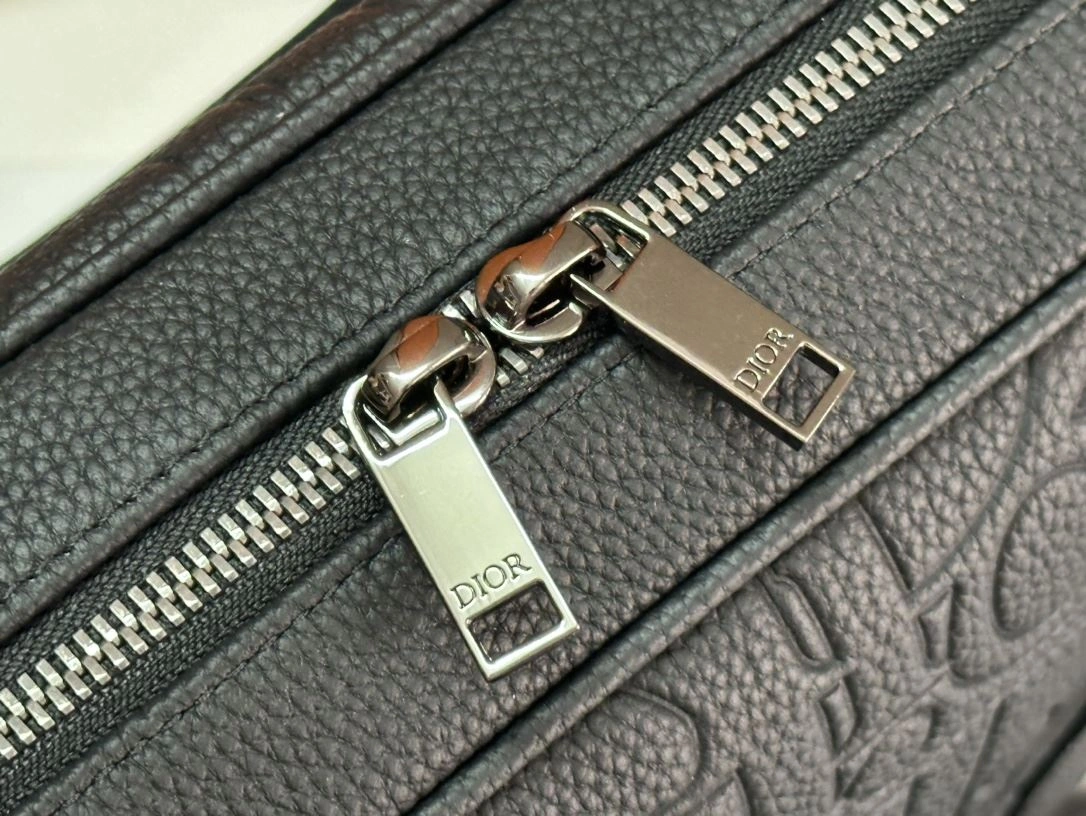 Mens Christian Dior Briefcases Compact 92046