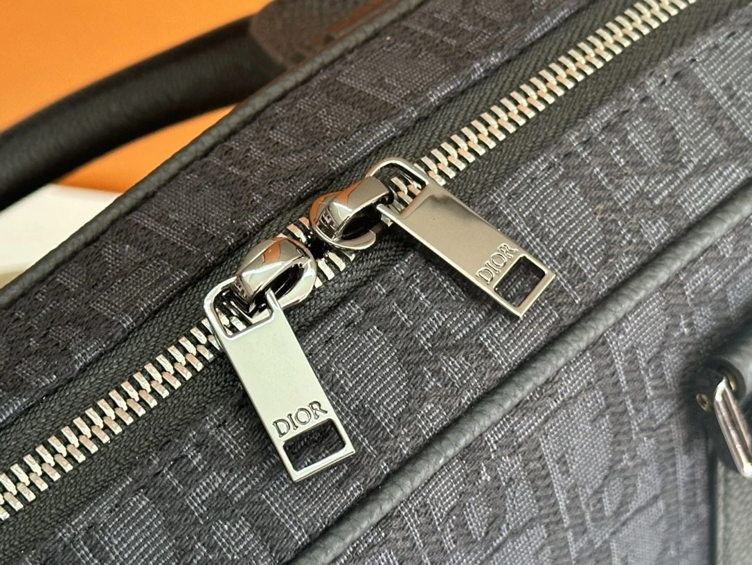 Mens Christian Dior Briefcases Lightweight 92039
