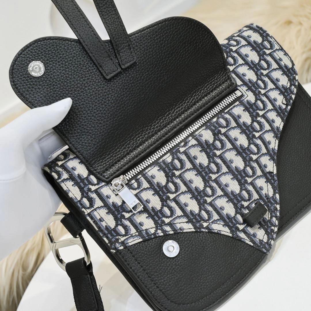 Mens Christian Dior Clutch Bags Resilient 91053