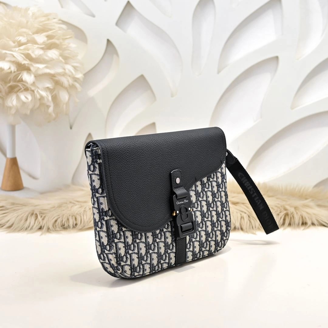 Mens Christian Dior Clutch Bags EyeCatching 91037