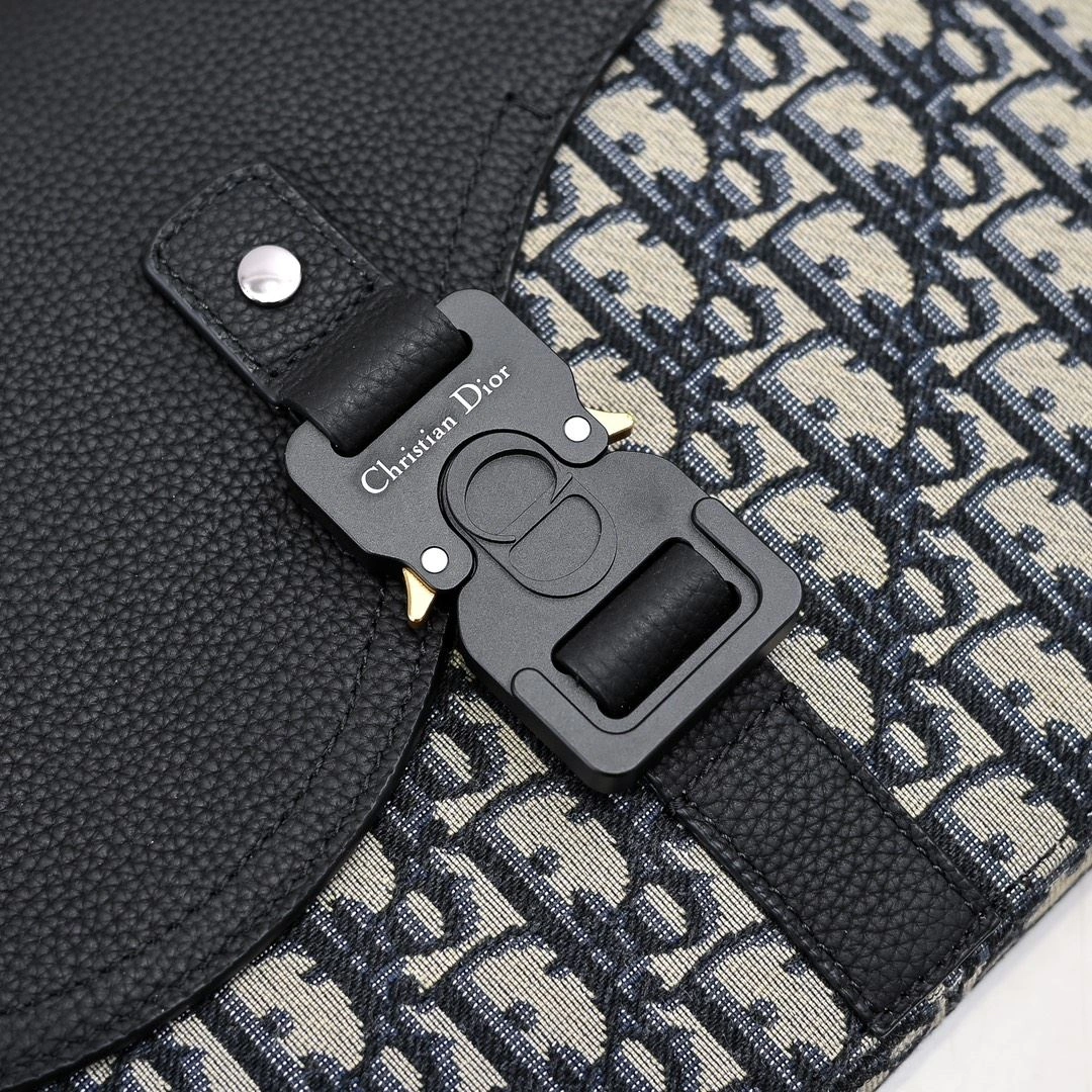 Mens Christian Dior Clutch Bags EyeCatching 91037