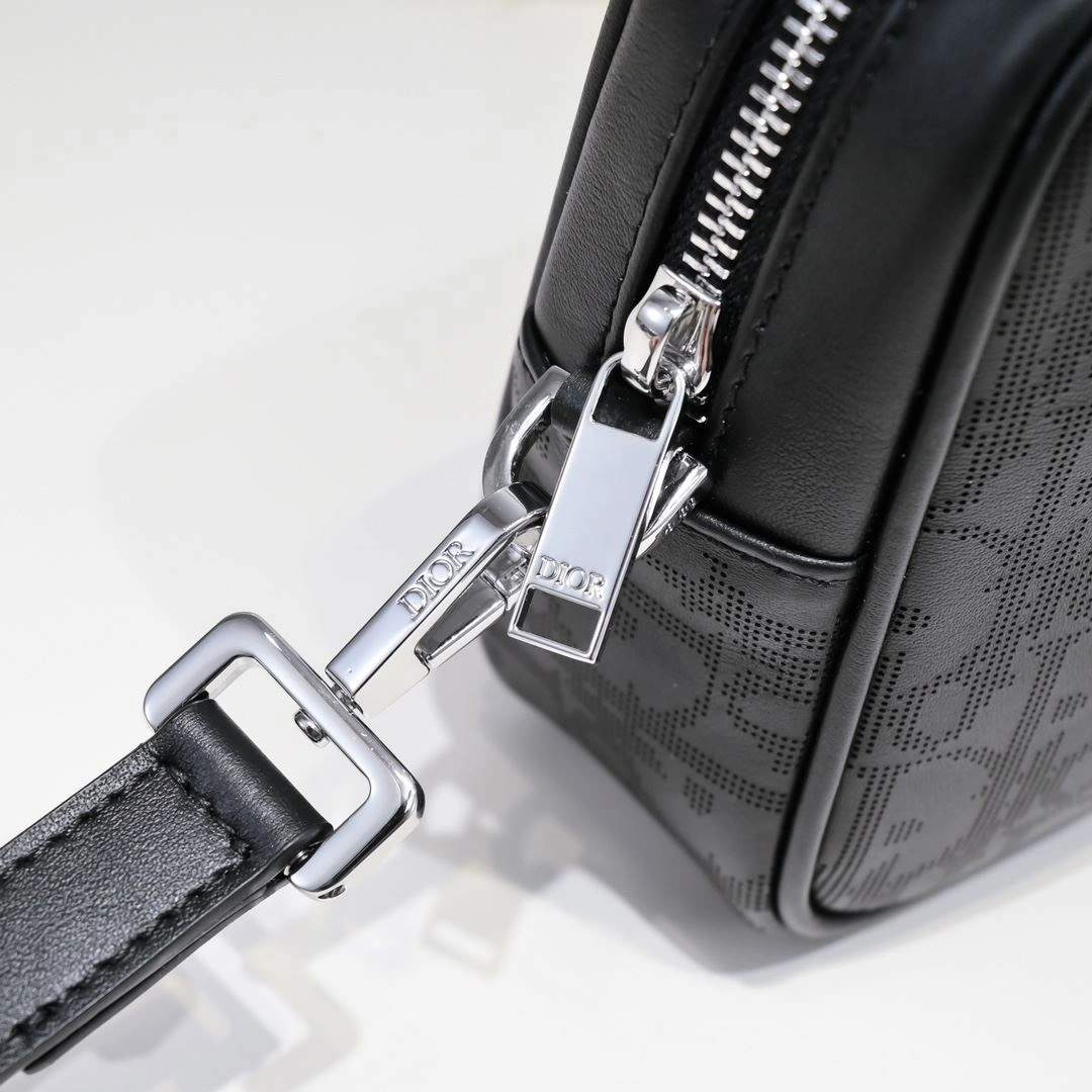 Mens Christian Dior Clutch Bags Tailored 91046