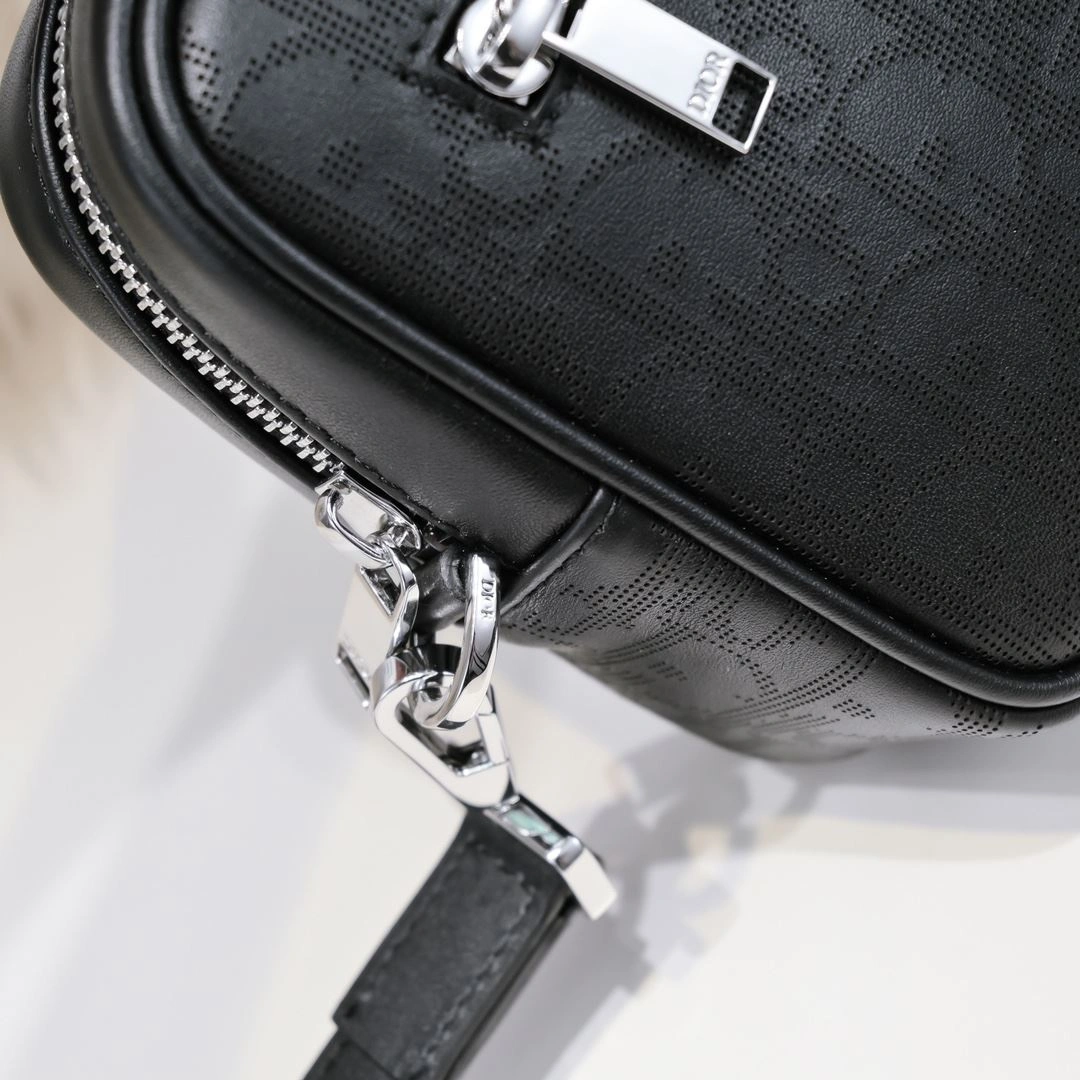Mens Christian Dior Clutch Bags Tailored 91046