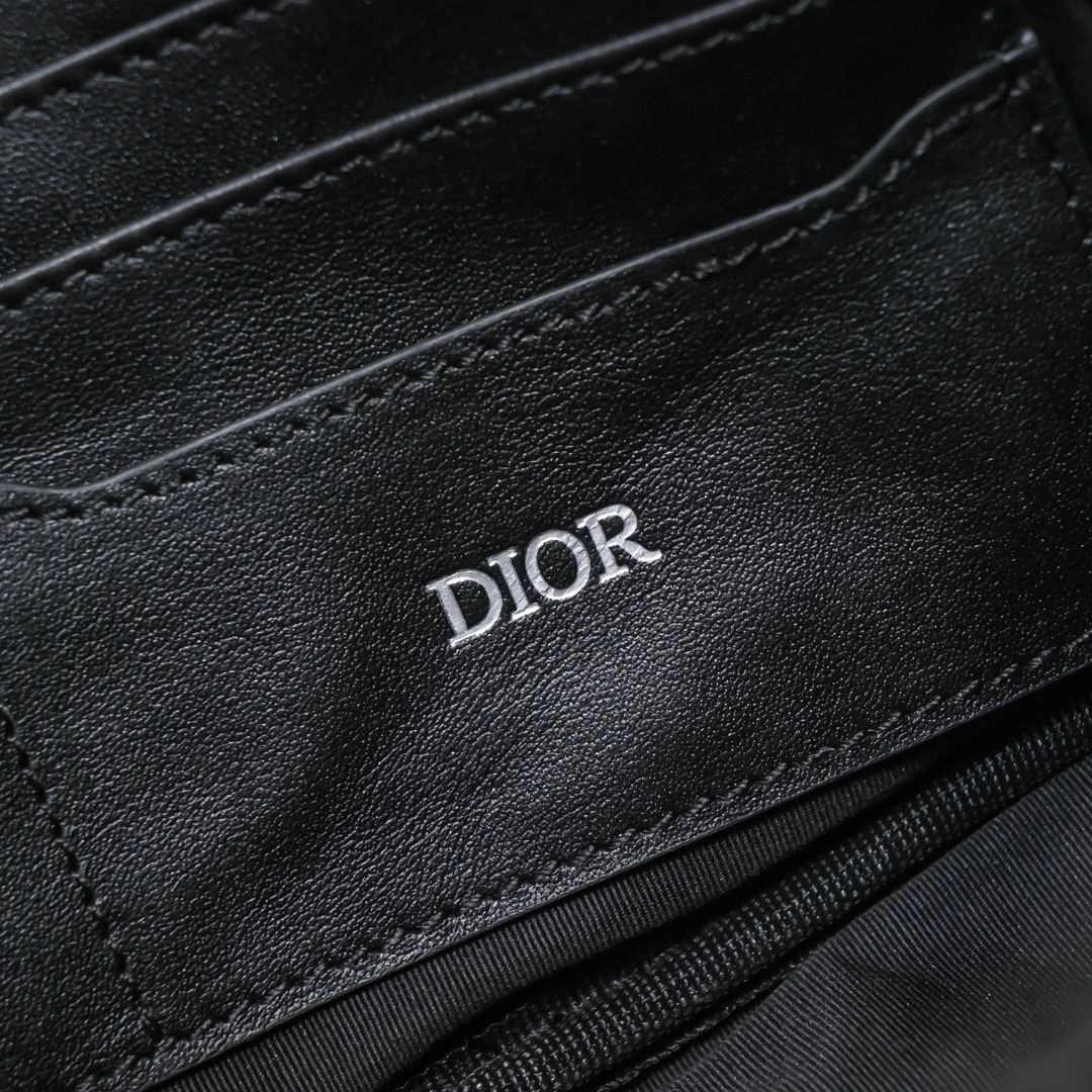Thermal Mens Christian Dior Clutch Bags 91042