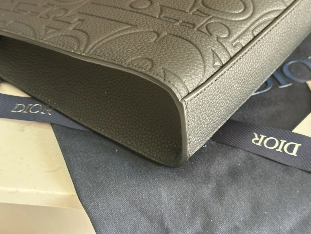 Mens Christian Dior Clutch Bags Refined 92035