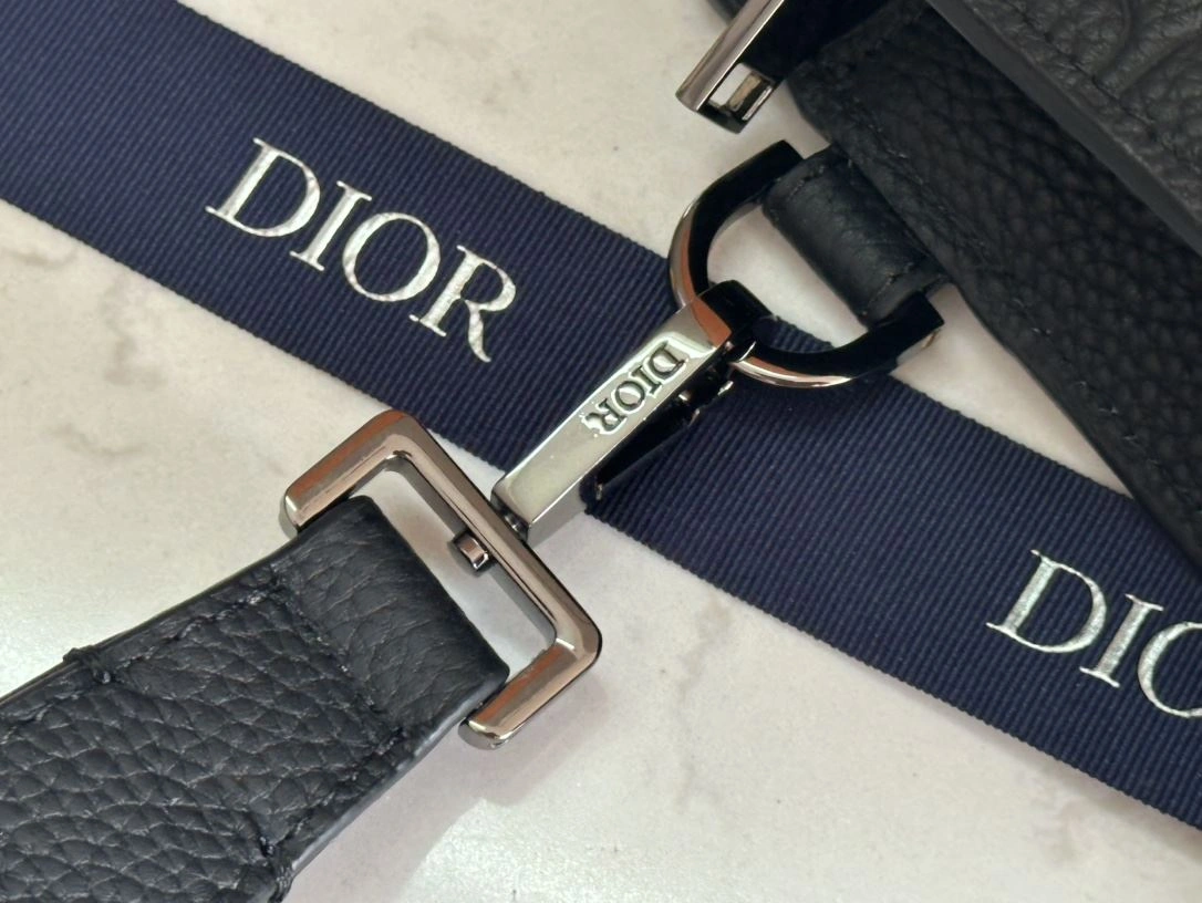 Mens Christian Dior Clutch Bags Refined 92035