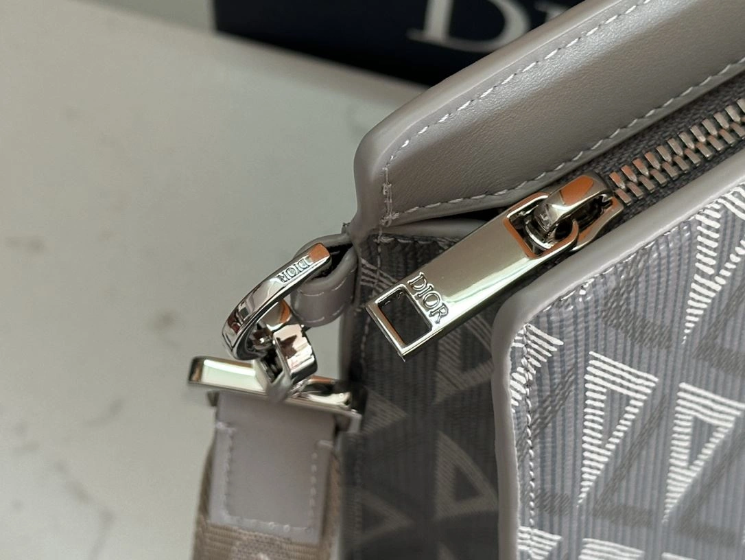 Comfortable Mens Christian Dior Clutch Bags 92068