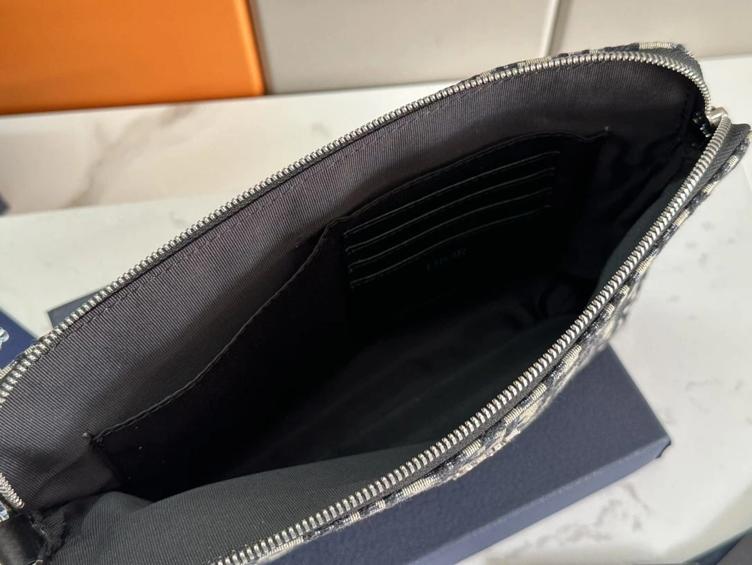 Mens Christian Dior Clutch Bags Trendsetting 92030