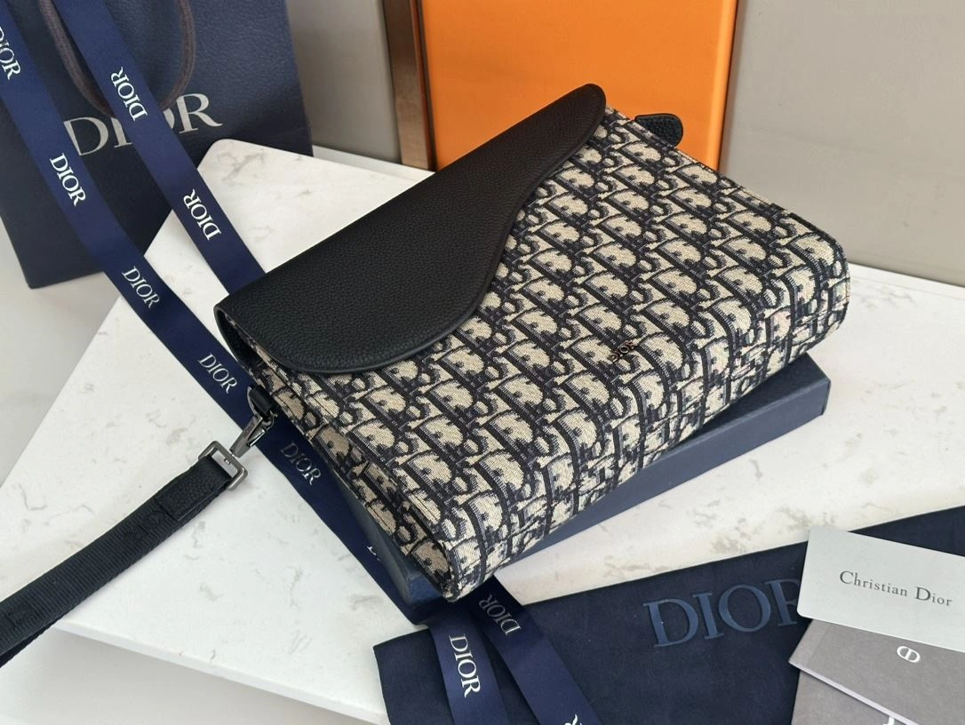 Mens Christian Dior Clutch Bags Elegant 92025