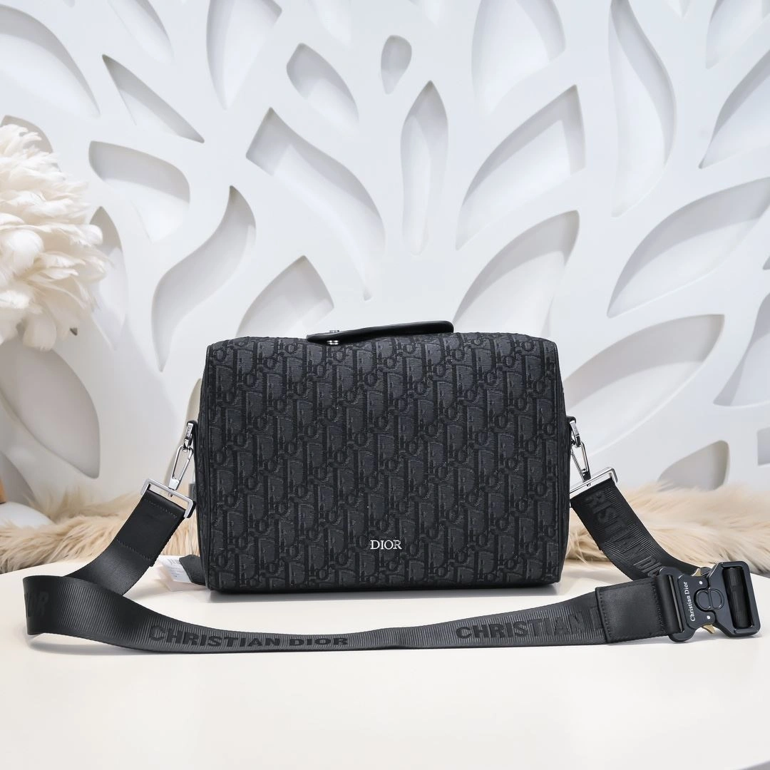Tailored Mens Christian Dior Satchel Bags 91028