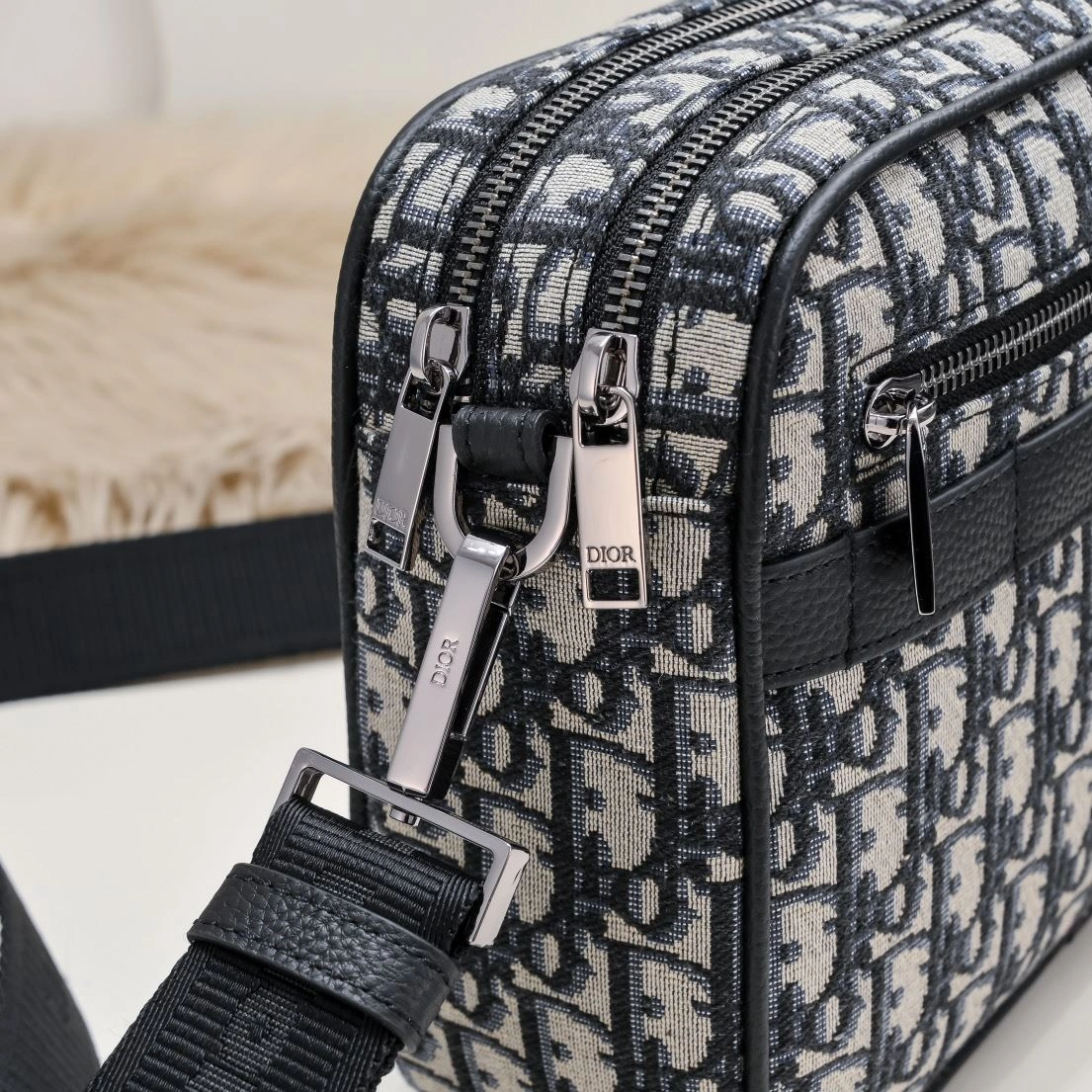 GoAnywhere Mens Christian Dior Satchel Bags 90988