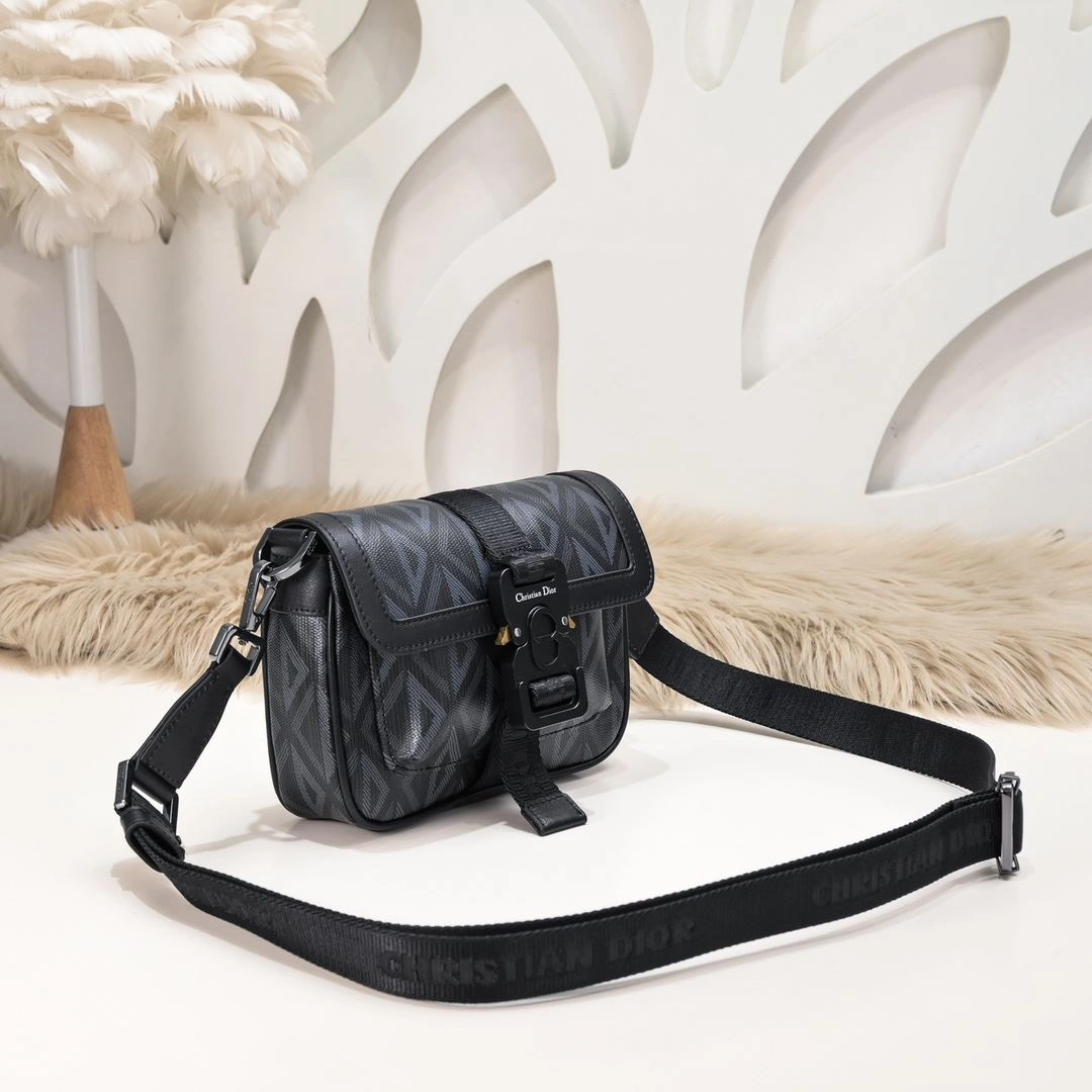 MoistureWicking Mens Christian Dior Satchel Bags 90973