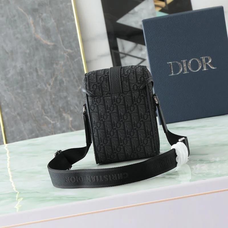 WellDesigned Mens Christian Dior Satchel Bags 46629