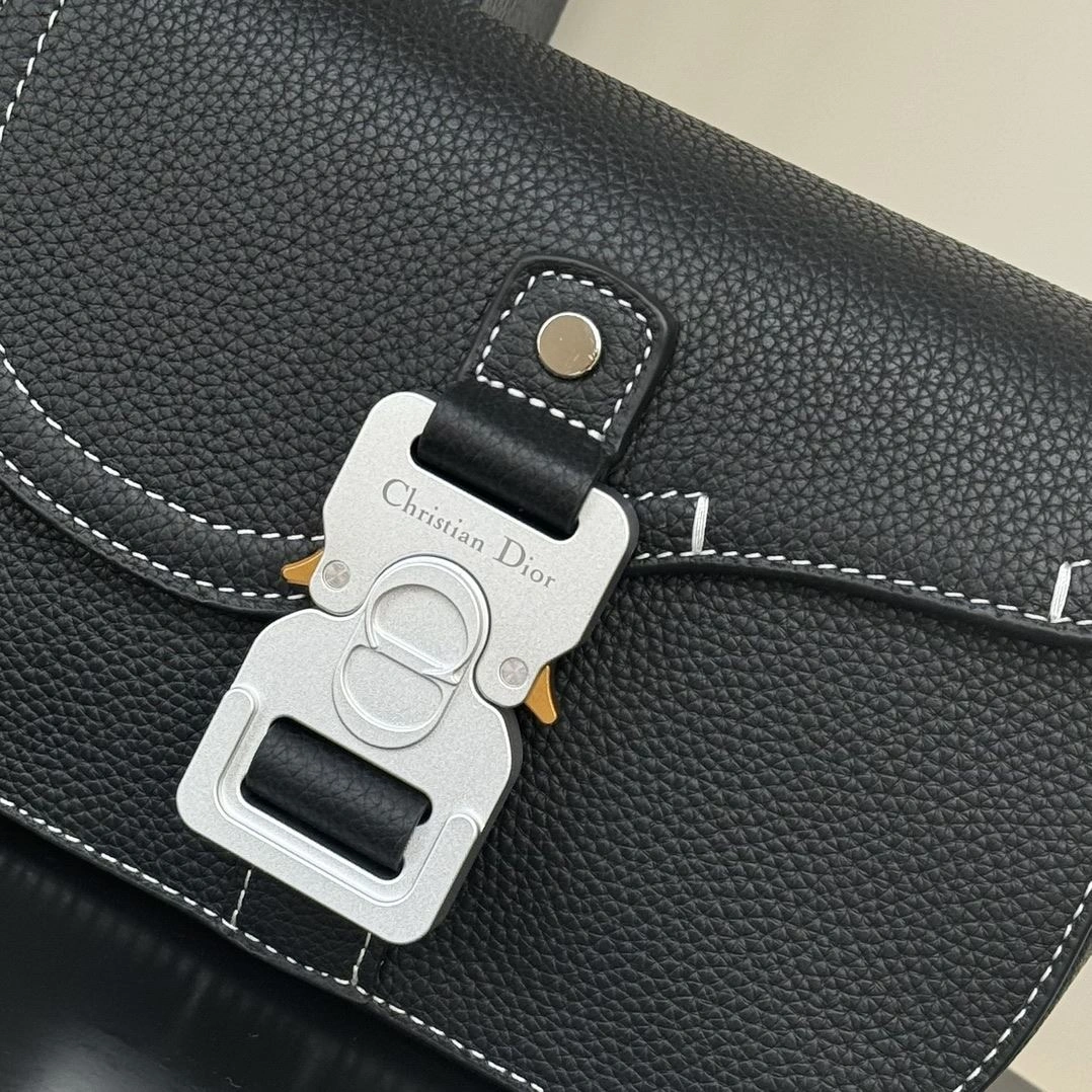 EyeCatching Mens Christian Dior Satchel Bags 93203