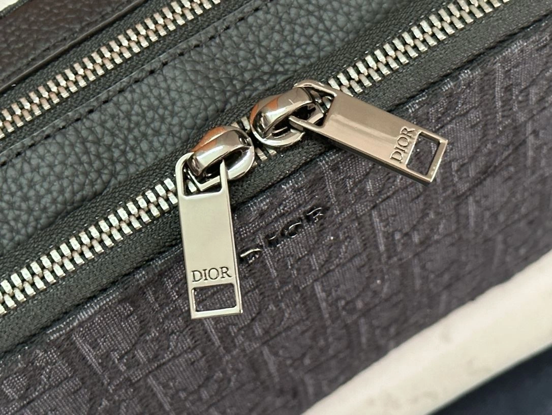 Effortless Mens Christian Dior Satchel Bags 92006