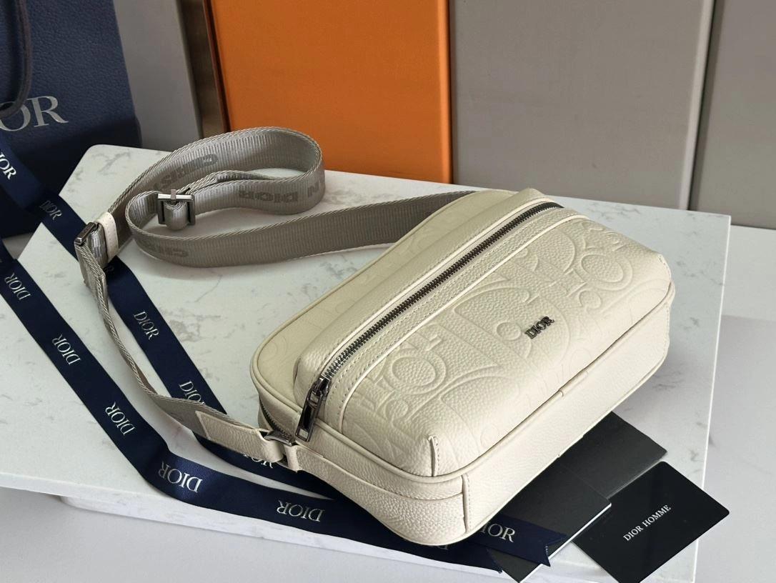 Sleek Mens Christian Dior Satchel Bags 91994