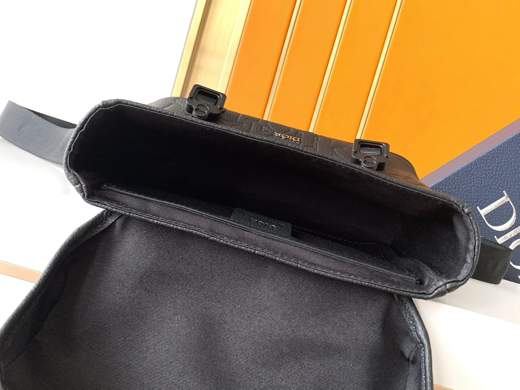 Mens Christian Dior Satchel Bags Flexible 91930