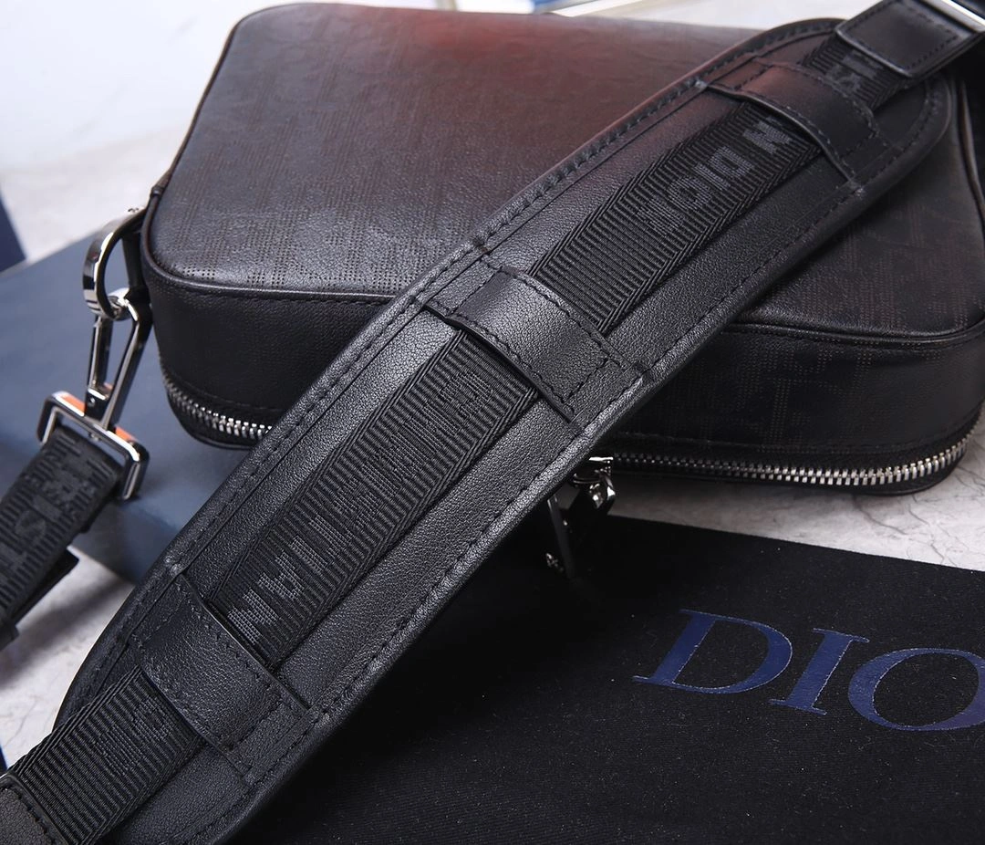 Youthful Mens Christian Dior Satchel Bags 91913