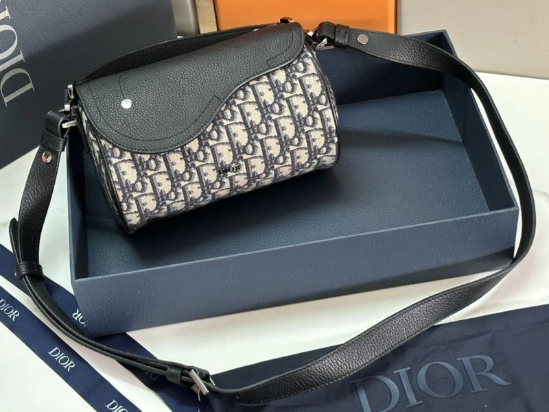 Mens Christian Dior Satchel bags Efficient 70106
