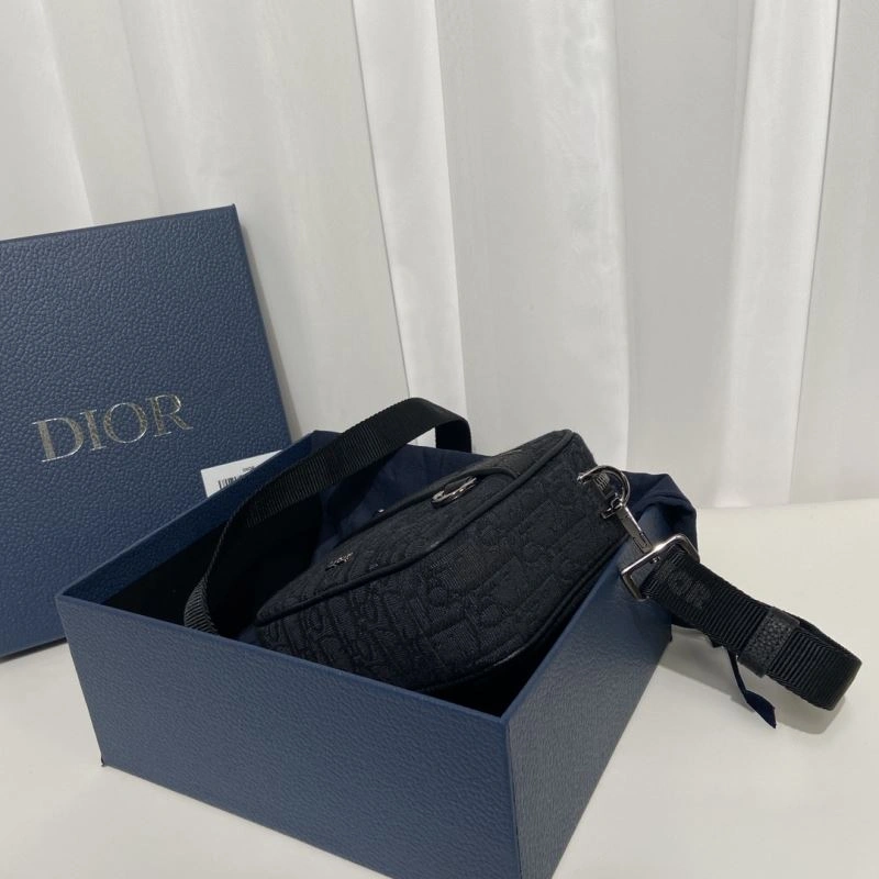 Neat Mens Christian Dior Satchel bags 70109