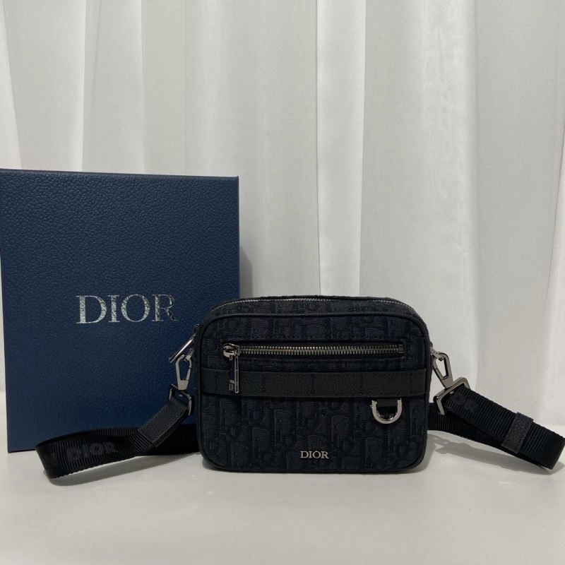 Neat Mens Christian Dior Satchel bags 70109