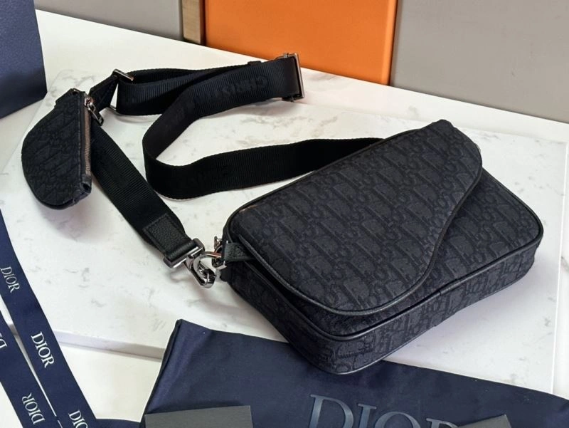 Timeless Mens Christian Dior Satchel bags 70097