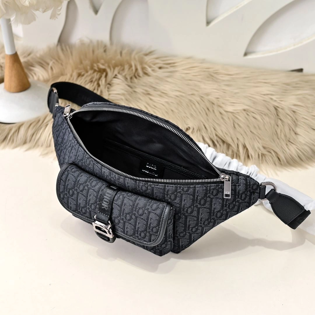 EyeCatching Mens Christian Dior Waist Chest Packs 90932