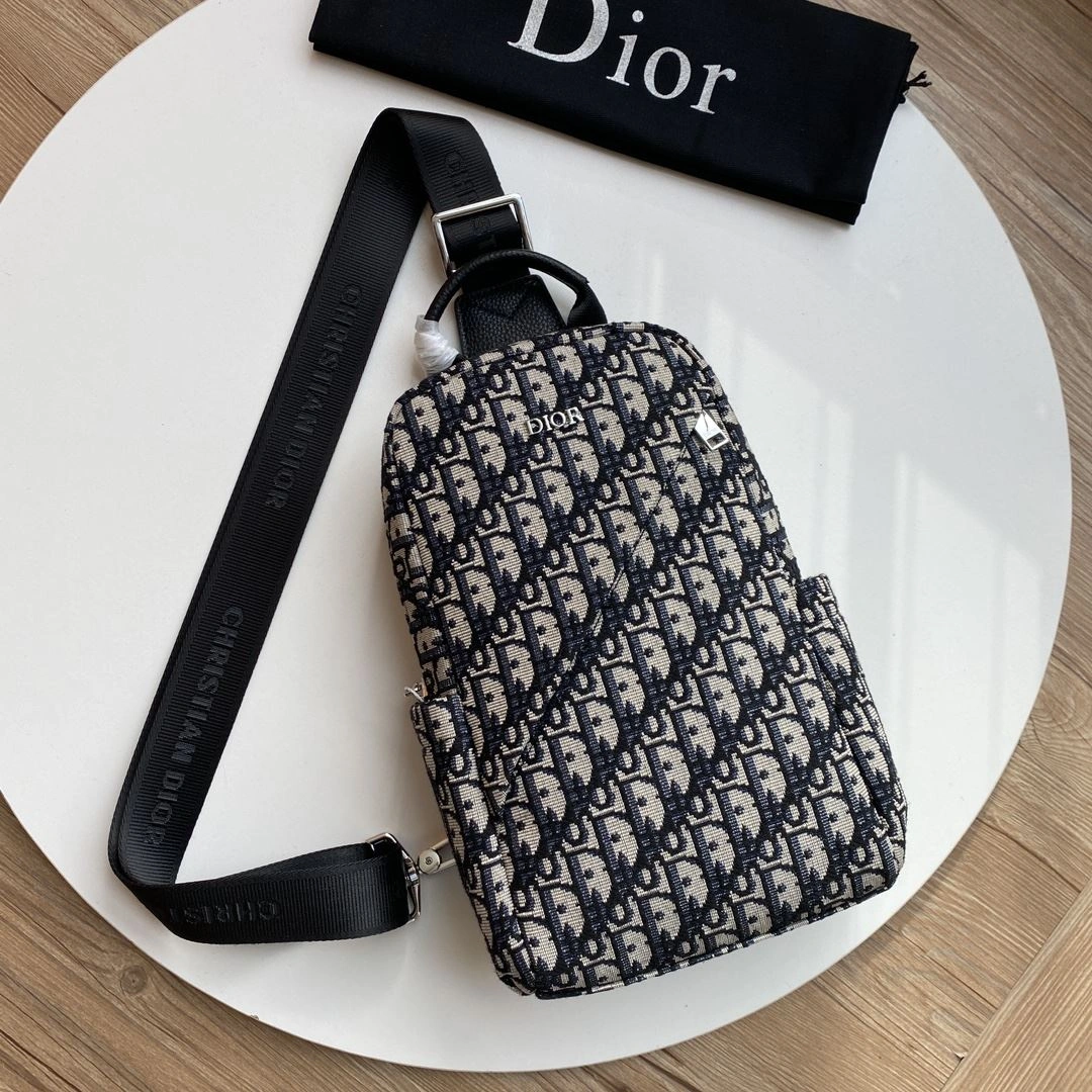 Resilient Mens Christian Dior Waist Chest Packs 93245