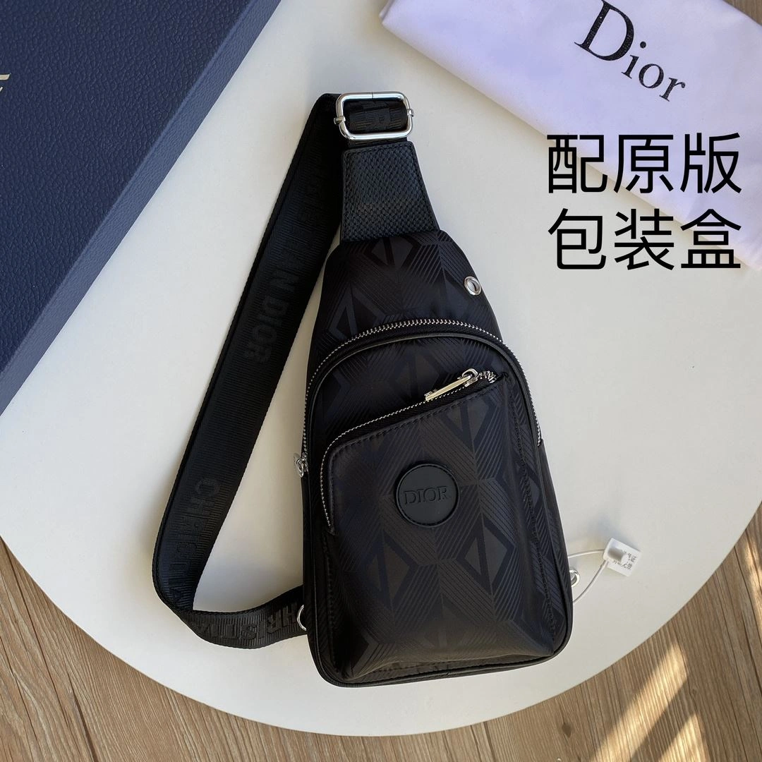 WellDesigned Mens Christian Dior Waist Chest Packs 93289