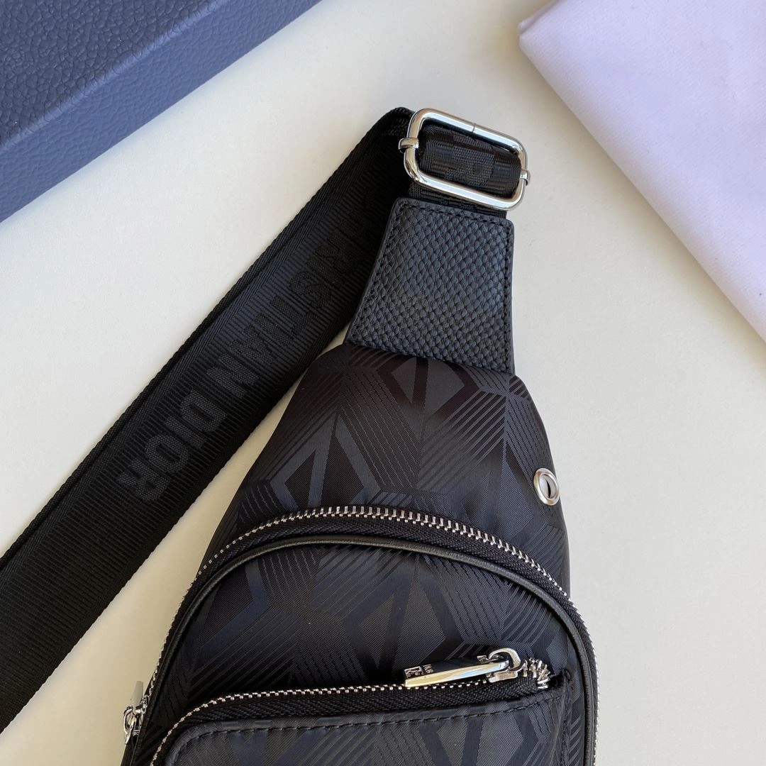 WellDesigned Mens Christian Dior Waist Chest Packs 93289
