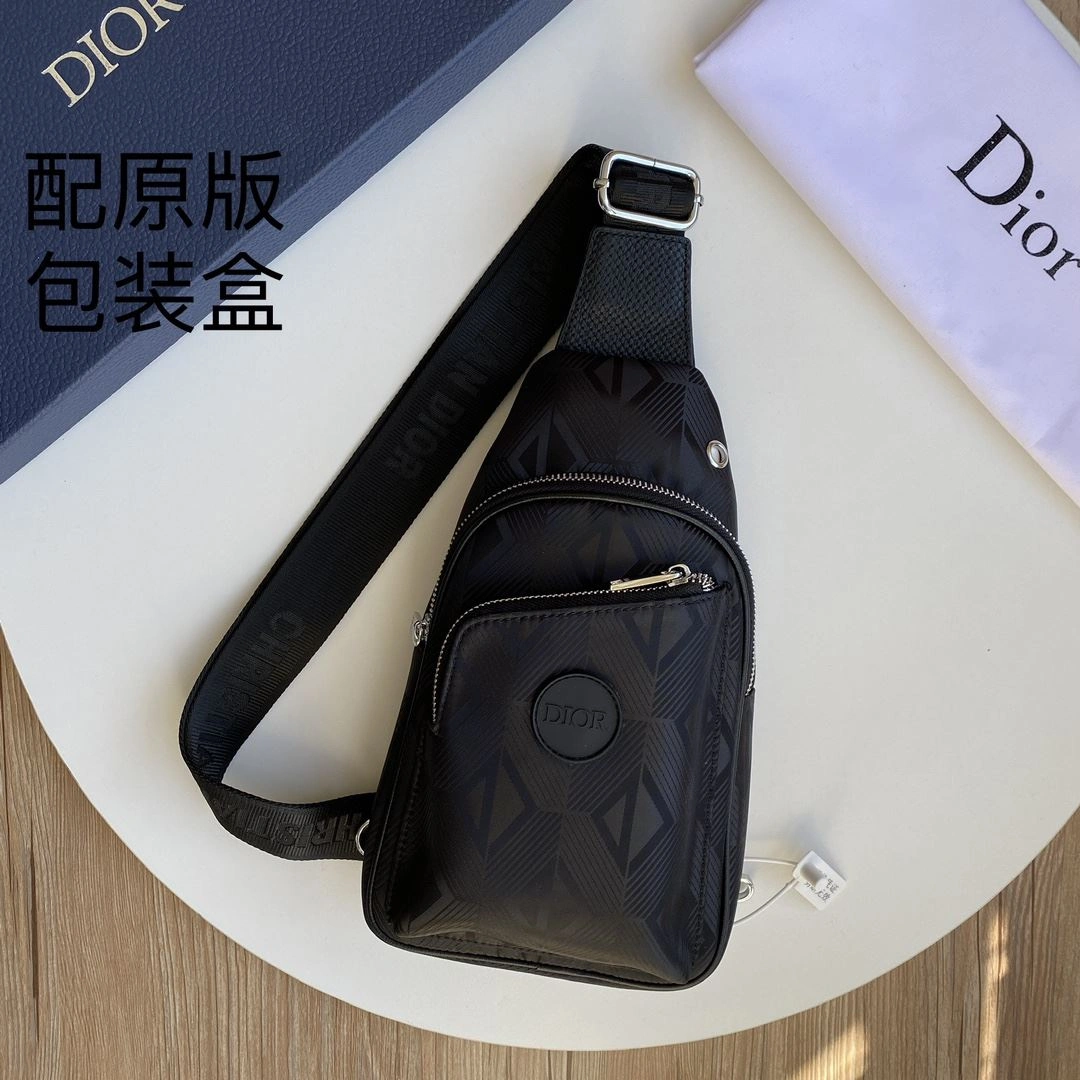 WellDesigned Mens Christian Dior Waist Chest Packs 93289