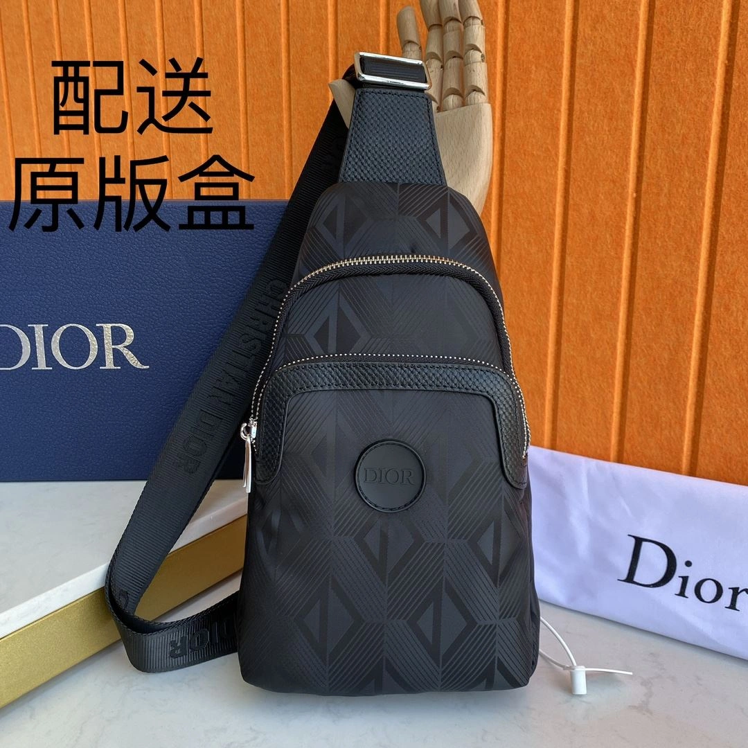 Mens Christian Dior Waist Chest Packs Compact 93217