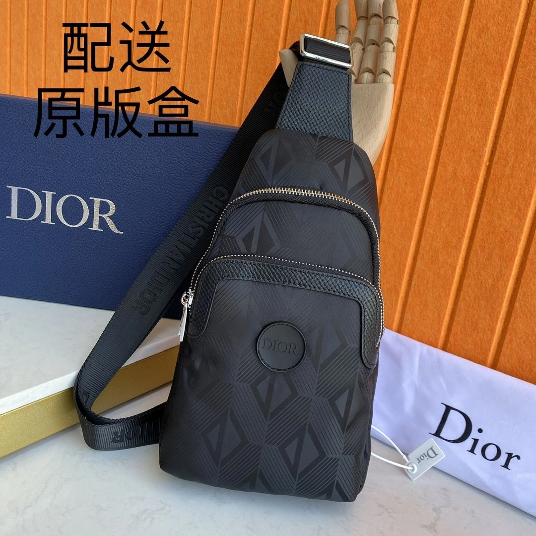 Mens Christian Dior Waist Chest Packs Compact 93217