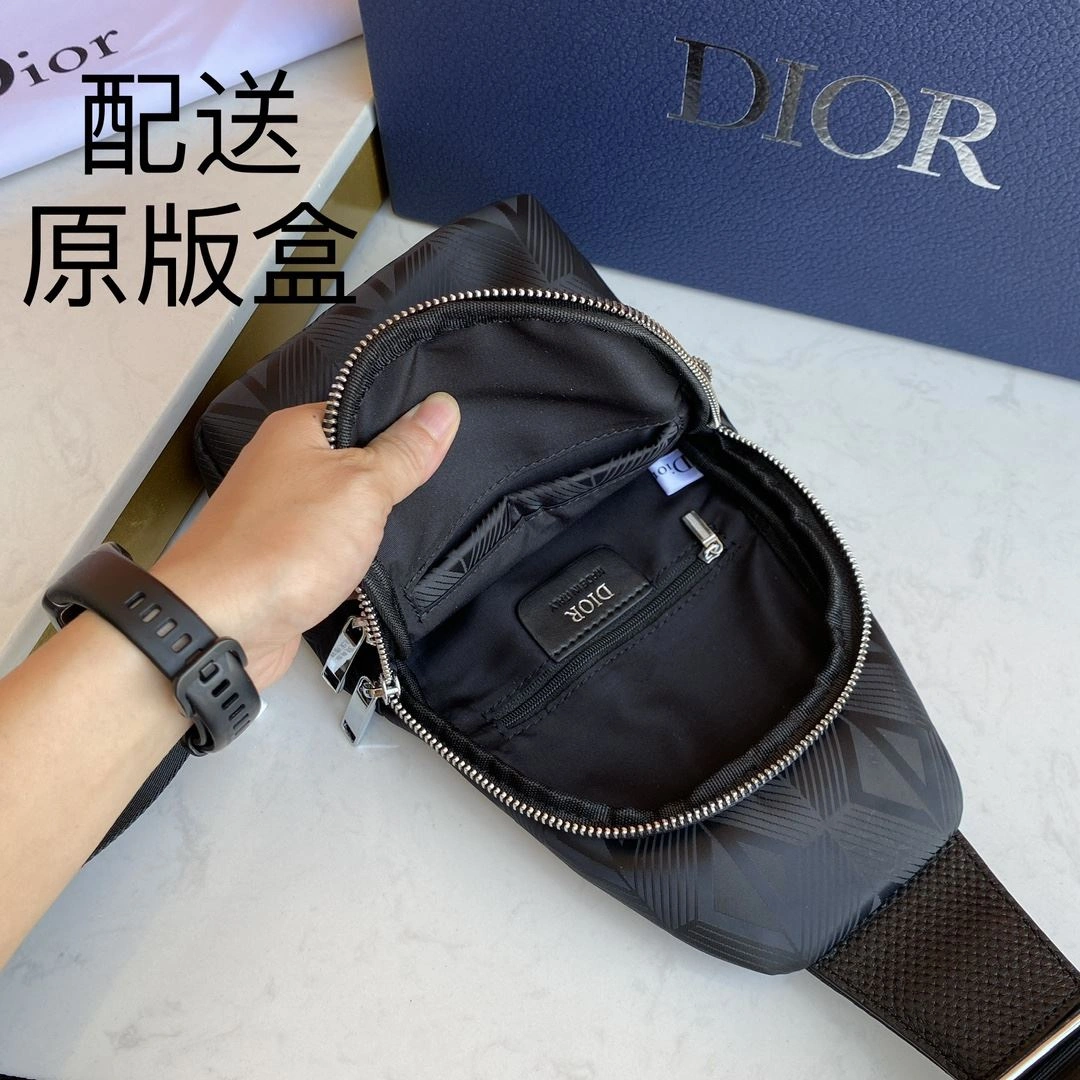 Mens Christian Dior Waist Chest Packs Compact 93217