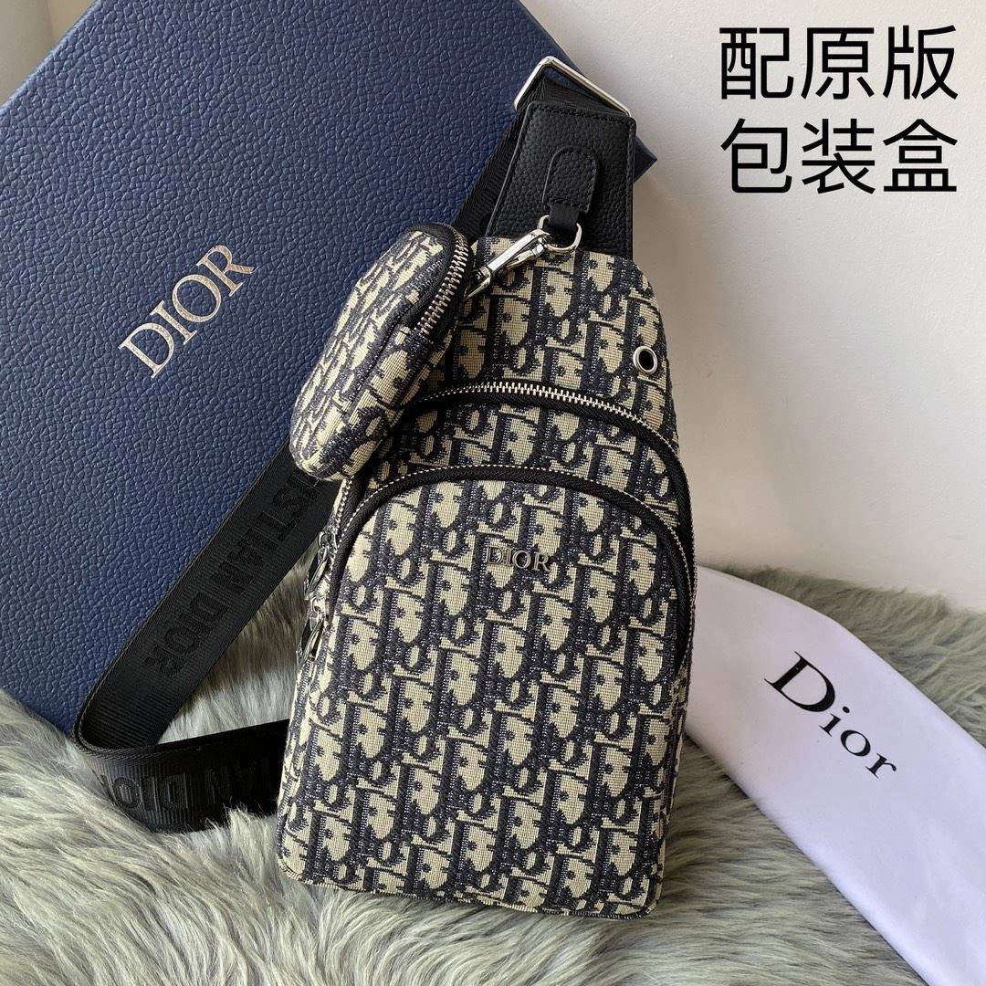 Mens Christian Dior Waist Chest Packs Sleek 93173