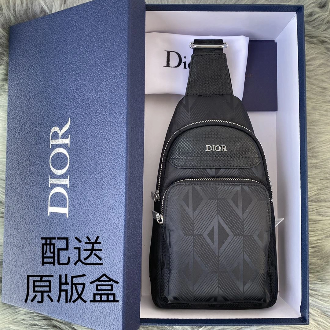 SmoothTexture Mens Christian Dior Waist Chest Packs 93212