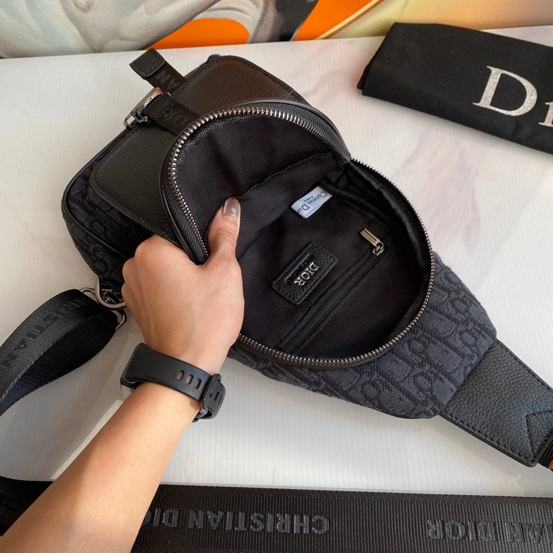 Mens Christian Dior Waist Chest Packs Attractive 91873