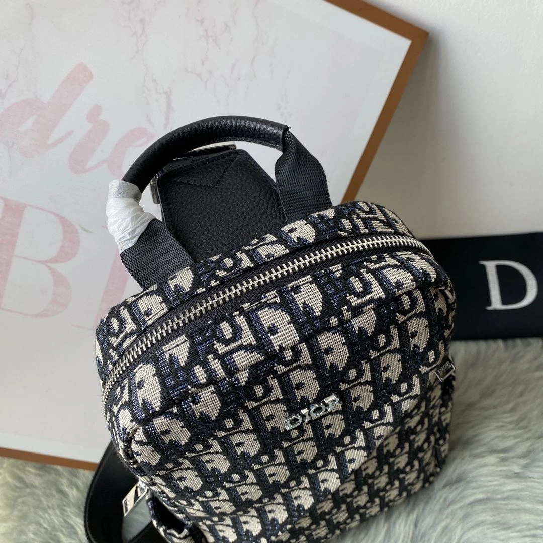 Mens Christian Dior Waist Chest Packs EasyCare 91866