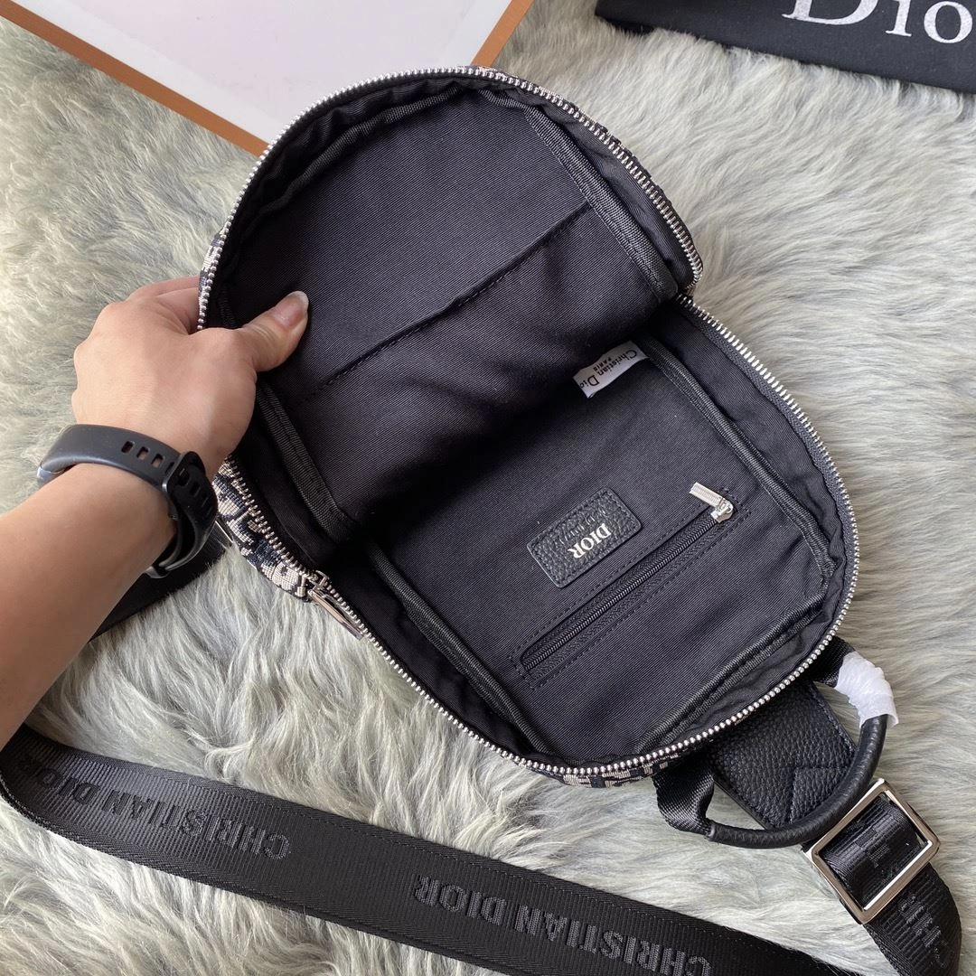 Mens Christian Dior Waist Chest Packs EasyCare 91866