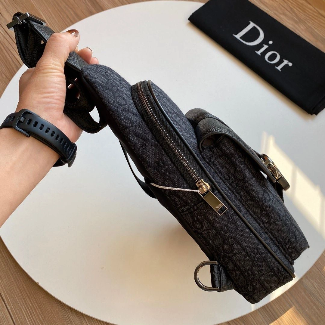 Fashionable Mens Christian Dior Waist Chest Packs 91863