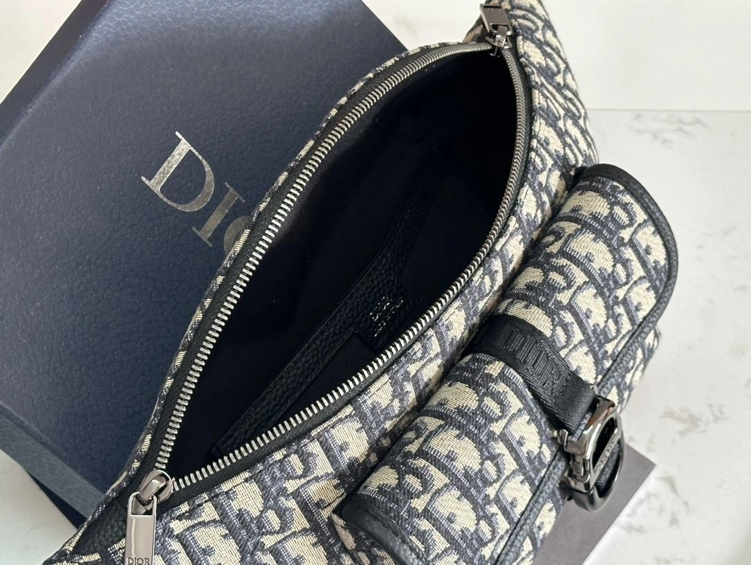 Sleek Mens Christian Dior Waist Chest Packs 91893